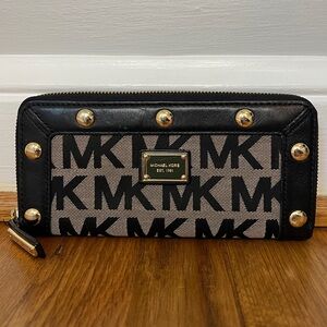 Michael Kors MK Studded Logo Zip Around Wallet - Black Tan & Gold
